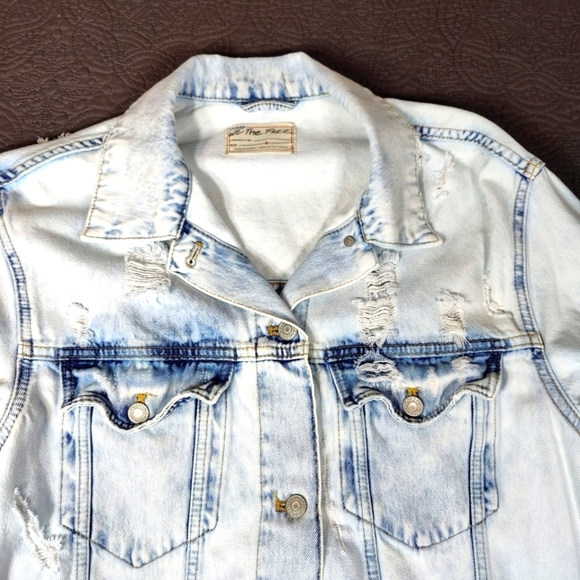 Free People We The Free Destroyed Long & Lean Trucker Jacket Oversized Denim Med - Picture 3 of 11